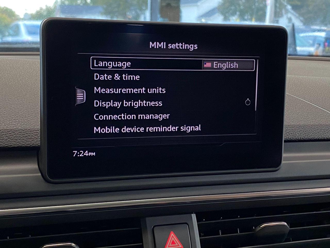 2017 Audi A4 Quattro+Apple Play+Roof+Xenons+ACCIDENT FREE - Photo #32
