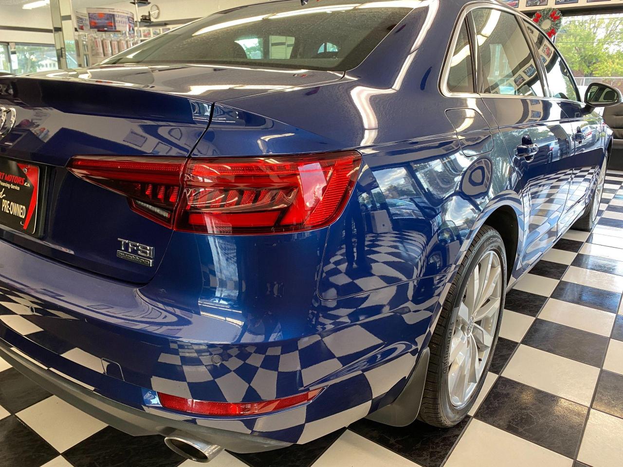 2017 Audi A4 Quattro+Apple Play+Roof+Xenons+ACCIDENT FREE - Photo #40
