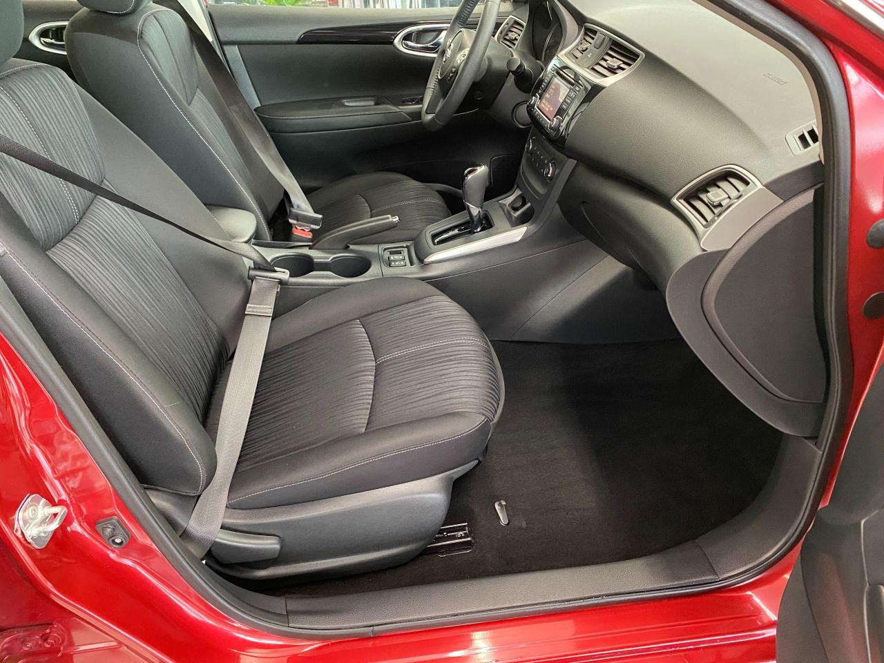 2017 Nissan Sentra SV+Camera+Heated Seats+Push Start+ACCIDENT FREE - Photo #21