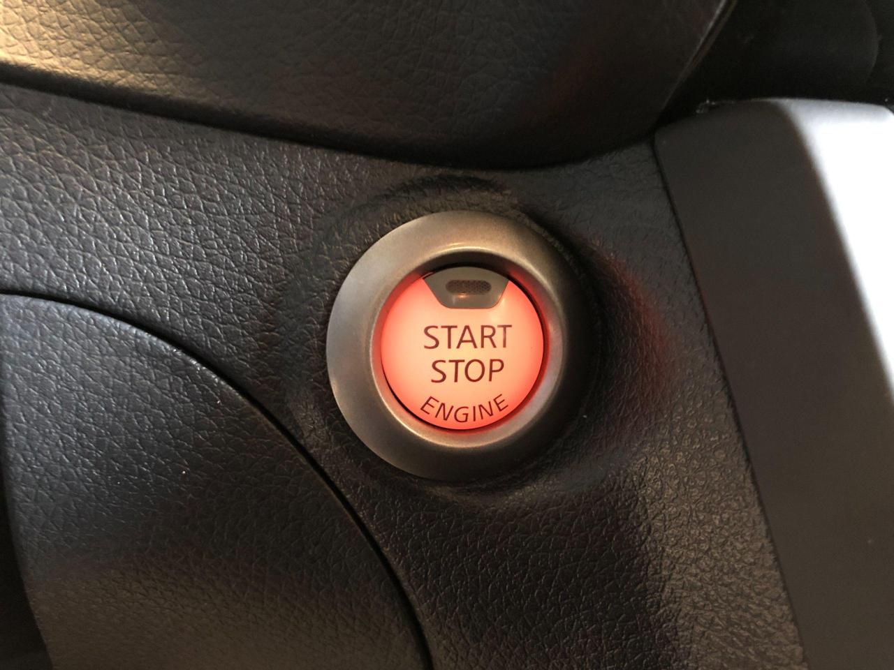 2017 Nissan Sentra SV+Camera+Heated Seats+Push Start+ACCIDENT FREE - Photo #48