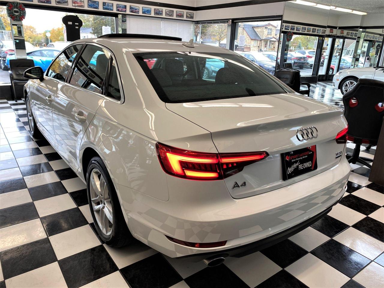 2017 Audi A4 Quattro+Apple Play+Roof+Xenons+ACCIDENT FREE - Photo #2