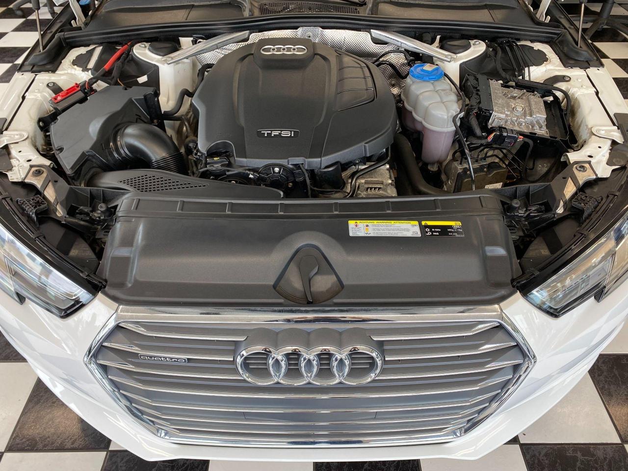 2017 Audi A4 Quattro+Apple Play+Roof+Xenons+ACCIDENT FREE - Photo #7