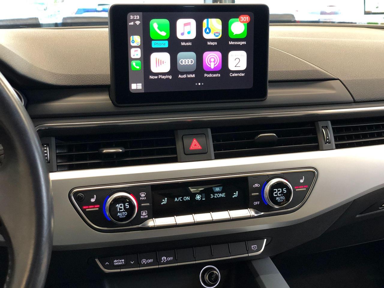2017 Audi A4 Quattro+Apple Play+Roof+Xenons+ACCIDENT FREE - Photo #10