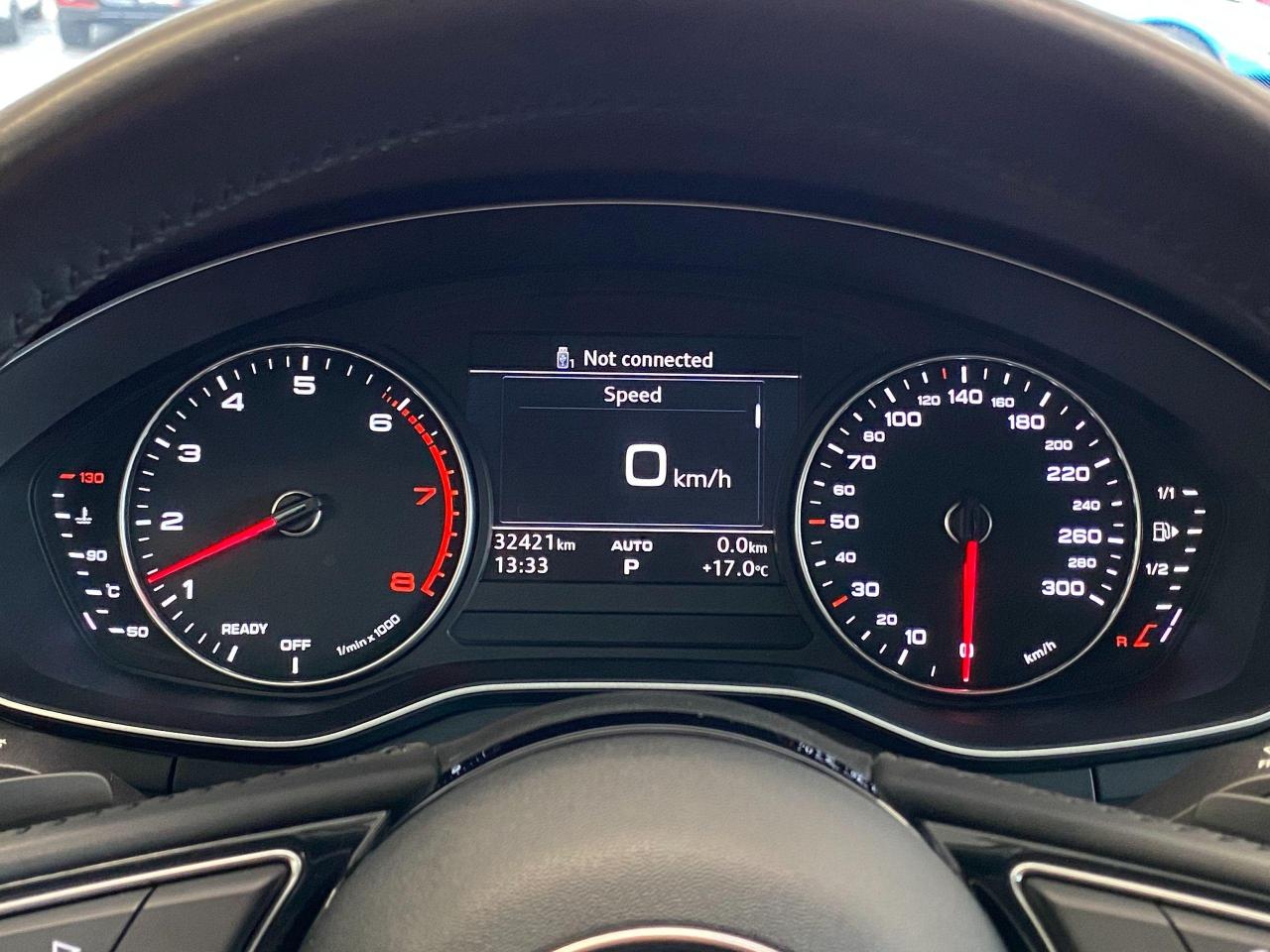 2017 Audi A4 Quattro+Apple Play+Roof+Xenons+ACCIDENT FREE Photo87