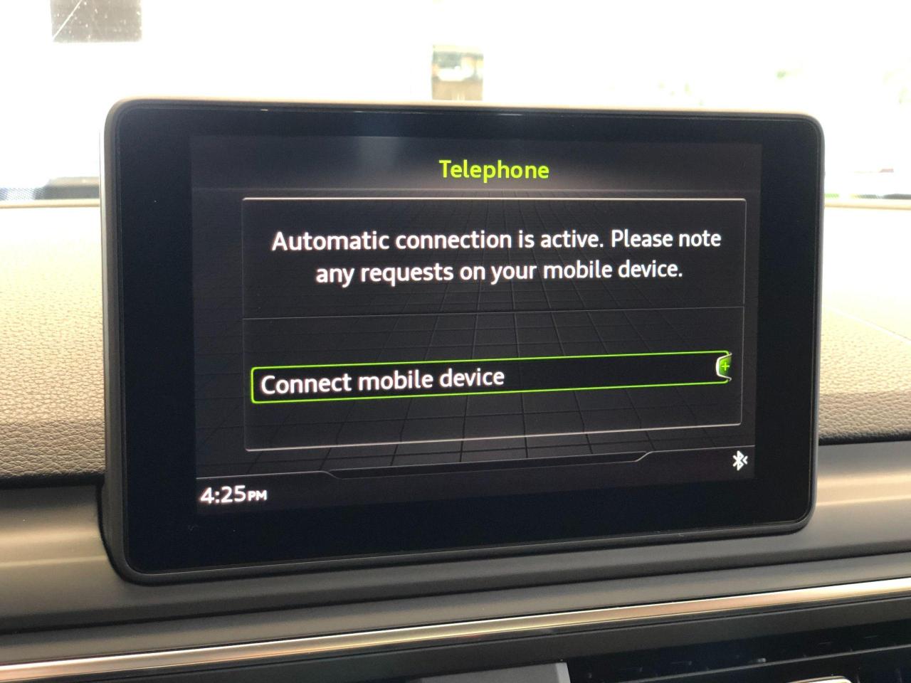 2017 Audi A4 Quattro+Apple Play+Roof+Xenons+ACCIDENT FREE - Photo #31