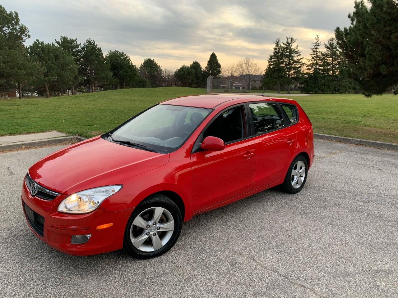 2009 Hyundai Elantra Touring L - Photo #1