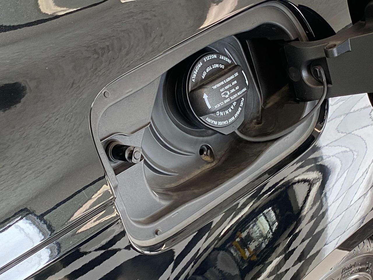 2017 Audi A4 Technik S-Line Quattro+BSM+360 Came+ACCIDENTFREE - Photo #73
