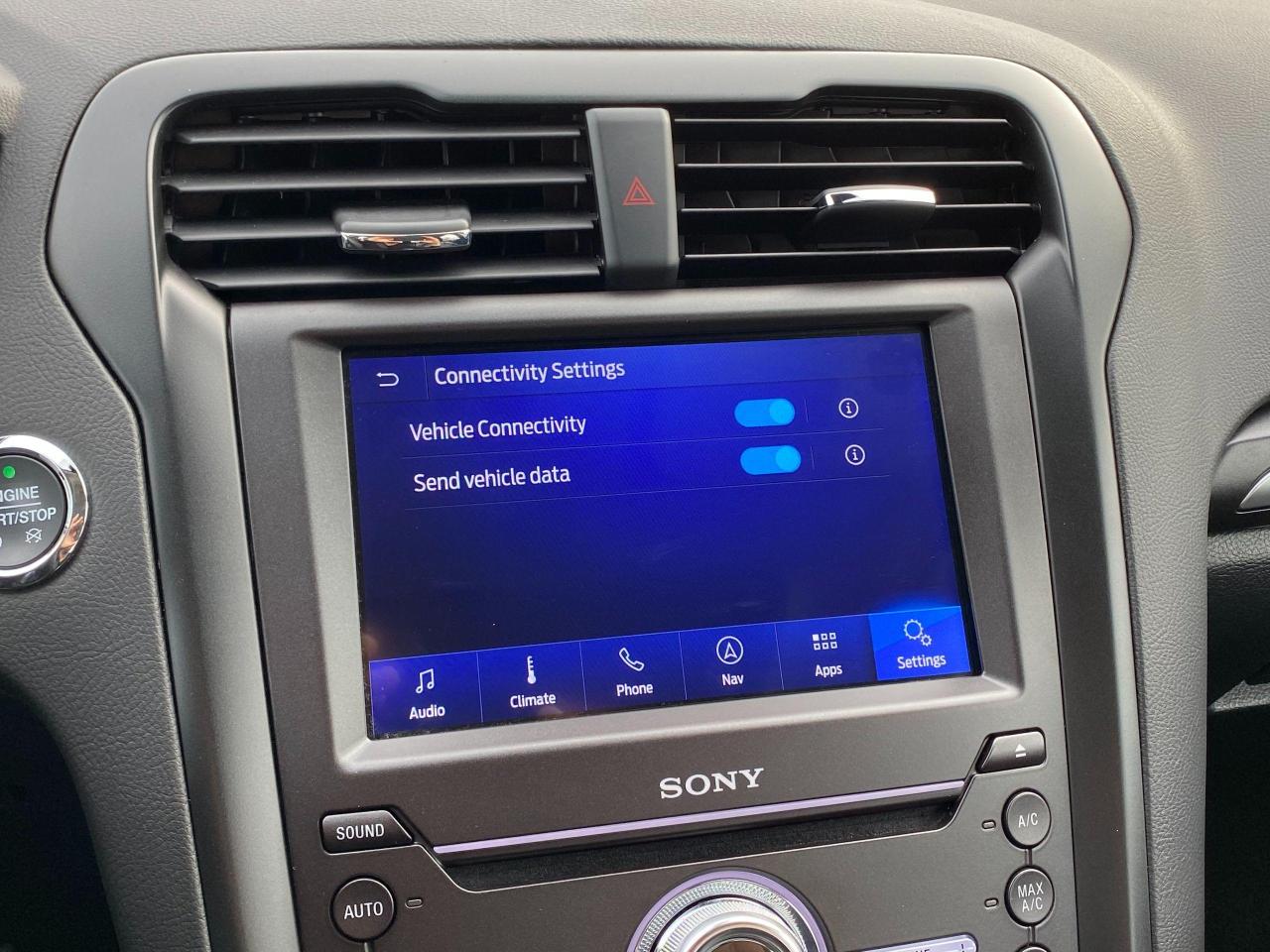 2020 Ford Fusion Hybrid Titanium+GPS+Cooled Seats+Tech PKG+ACCIDENT FREE Photo107