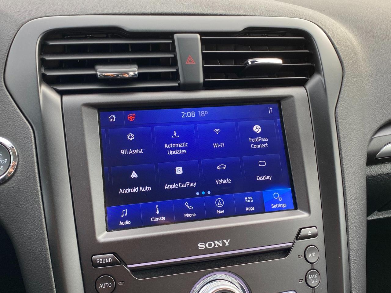 2020 Ford Fusion Hybrid Titanium+GPS+Cooled Seats+Tech PKG+ACCIDENT FREE - Photo #33