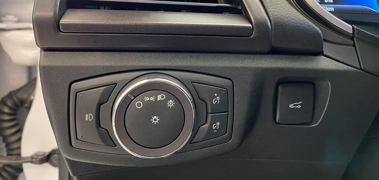 2020 Ford Fusion Hybrid Titanium+GPS+Cooled Seats+Tech PKG+ACCIDENT FREE - Photo #57