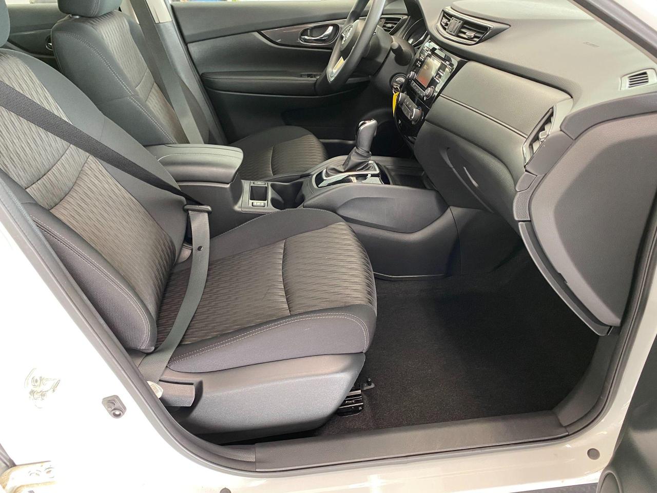 2017 Nissan Rogue S Safety Shield+Blind Spot+Camera+ACCIDENT FREE - Photo #22