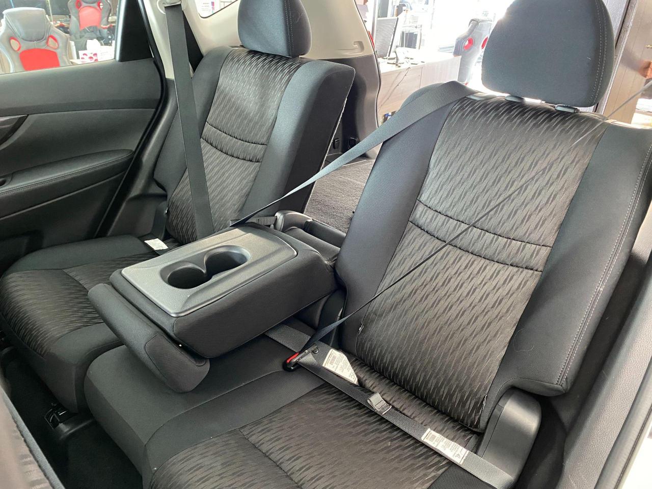 2017 Nissan Rogue S Safety Shield+Blind Spot+Camera+ACCIDENT FREE - Photo #25