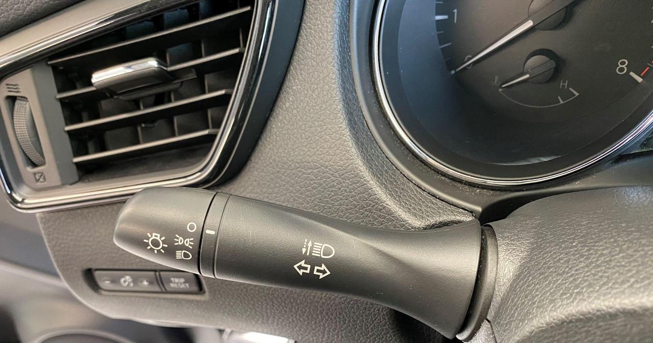 2017 Nissan Rogue S Safety Shield+Blind Spot+Camera+ACCIDENT FREE - Photo #53