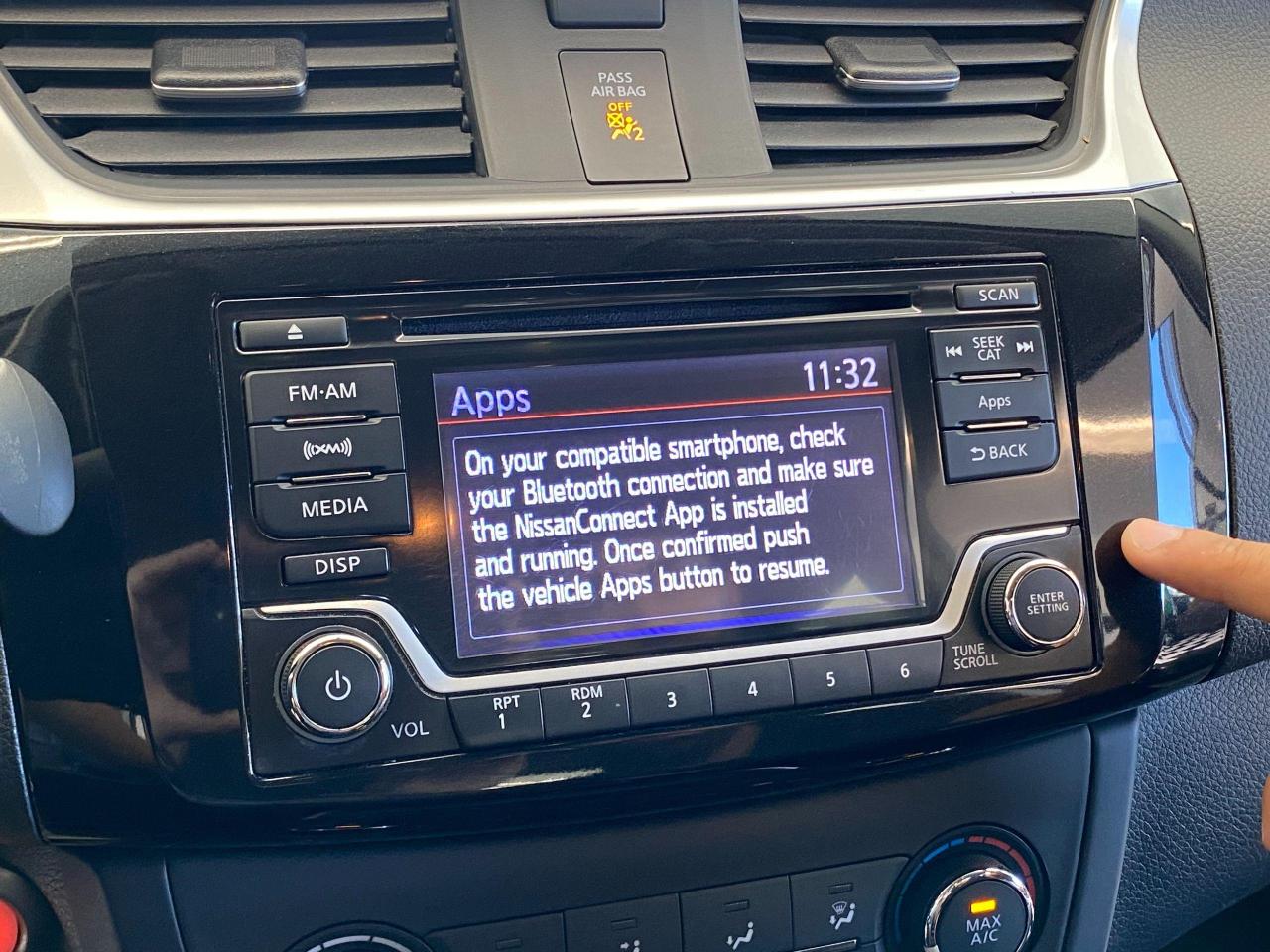 2017 Nissan Sentra SV+Camera+Heated  Seats+New Brakes+ACCIDENT FREE - Photo #30