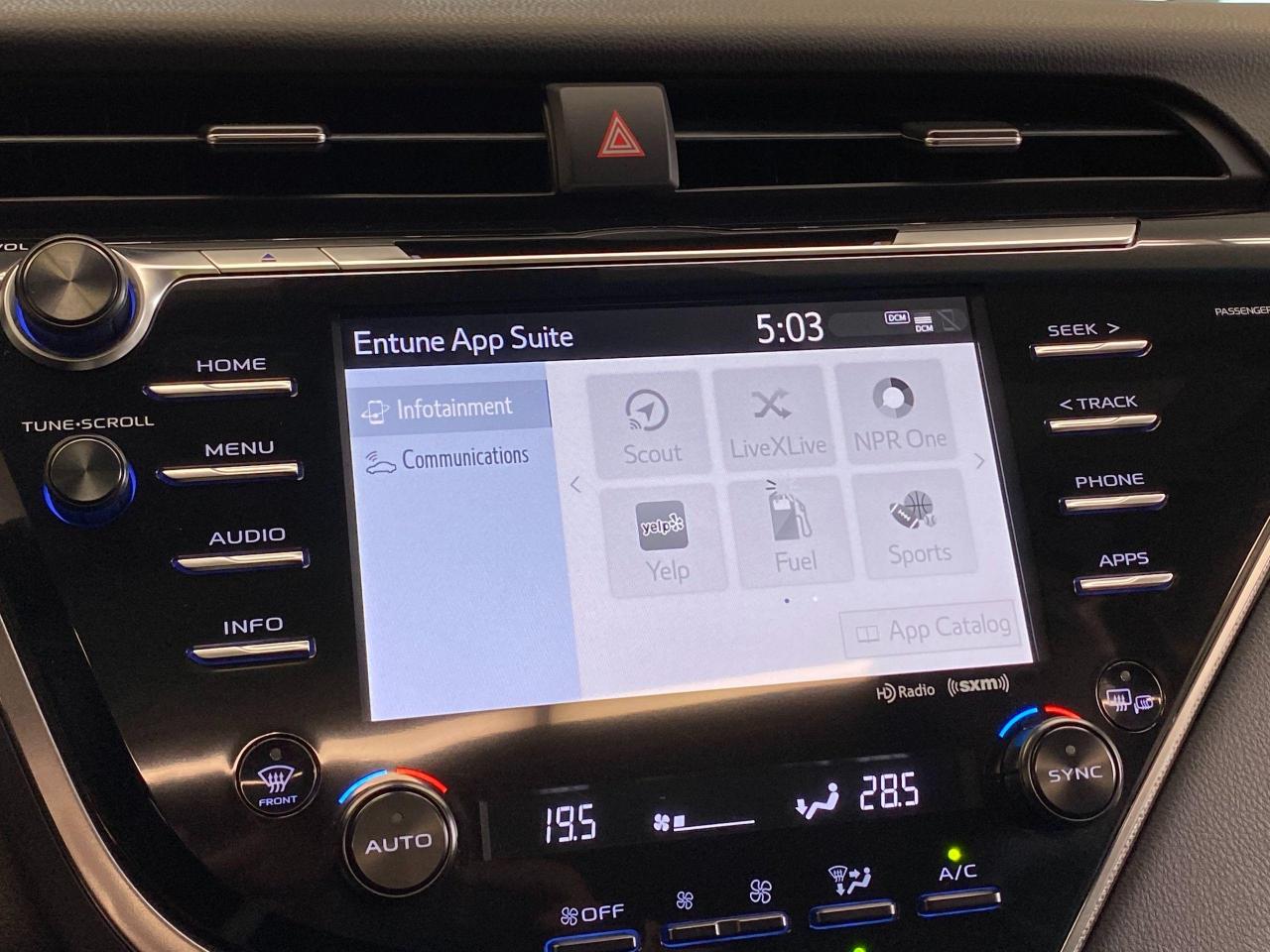 2018 Toyota Camry SE+Sunroof+Camera+Toyota Sense+ACCIDENT FREE - Photo #34
