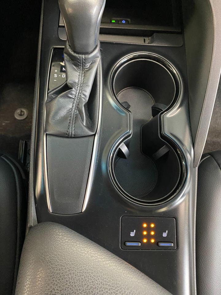 2018 Toyota Camry SE+Sunroof+Camera+Toyota Sense+ACCIDENT FREE - Photo #51