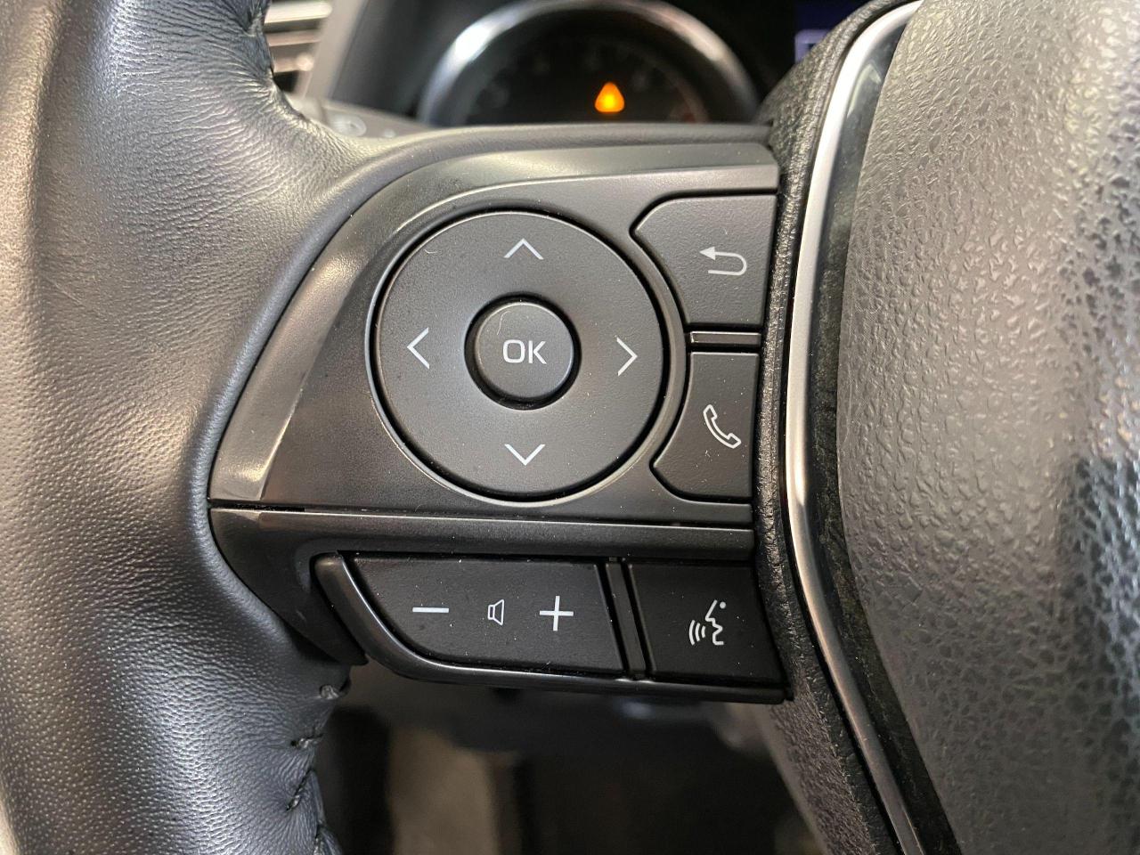2018 Toyota Camry SE+Sunroof+Camera+Toyota Sense+ACCIDENT FREE - Photo #54
