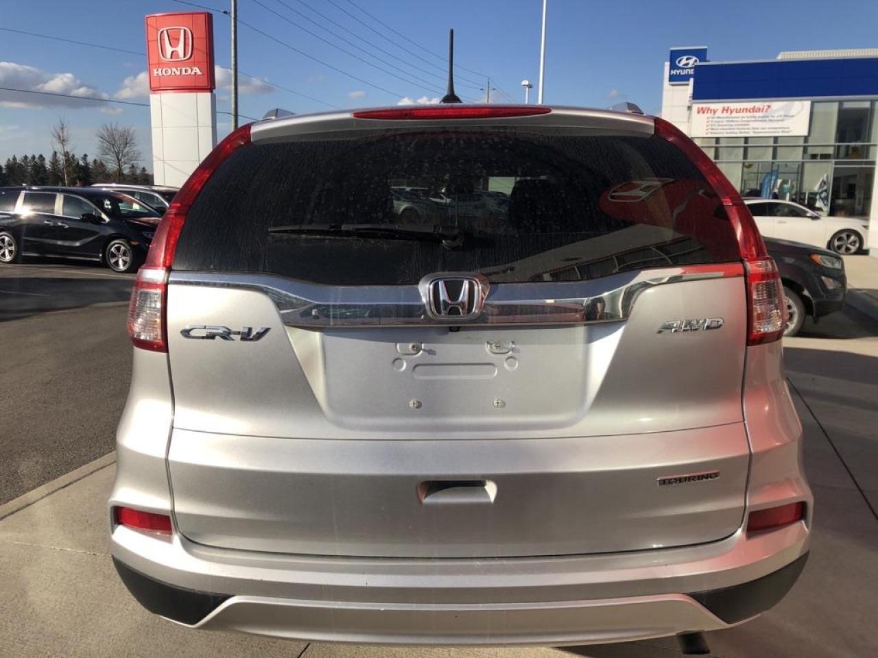 2016 Honda CR-V Touring Photo4