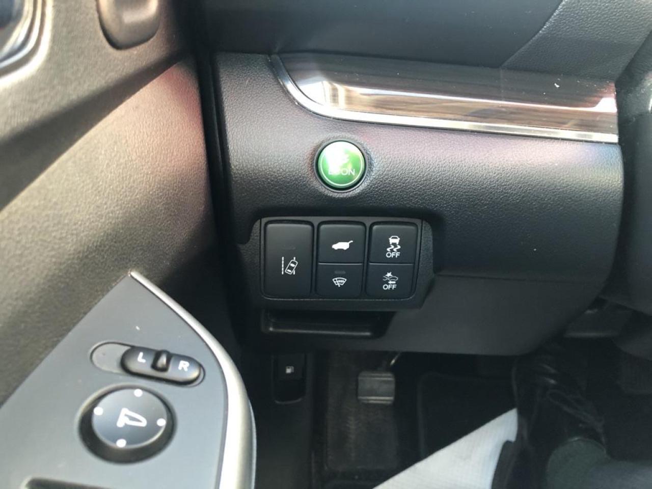 2016 Honda CR-V Touring Photo