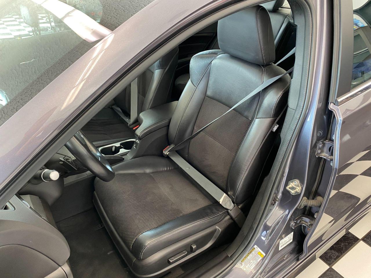 2017 Acura ILX A-Spec TECH+GPS+New Brakes+Sunroof+ACCIDENT FREE - Photo #19