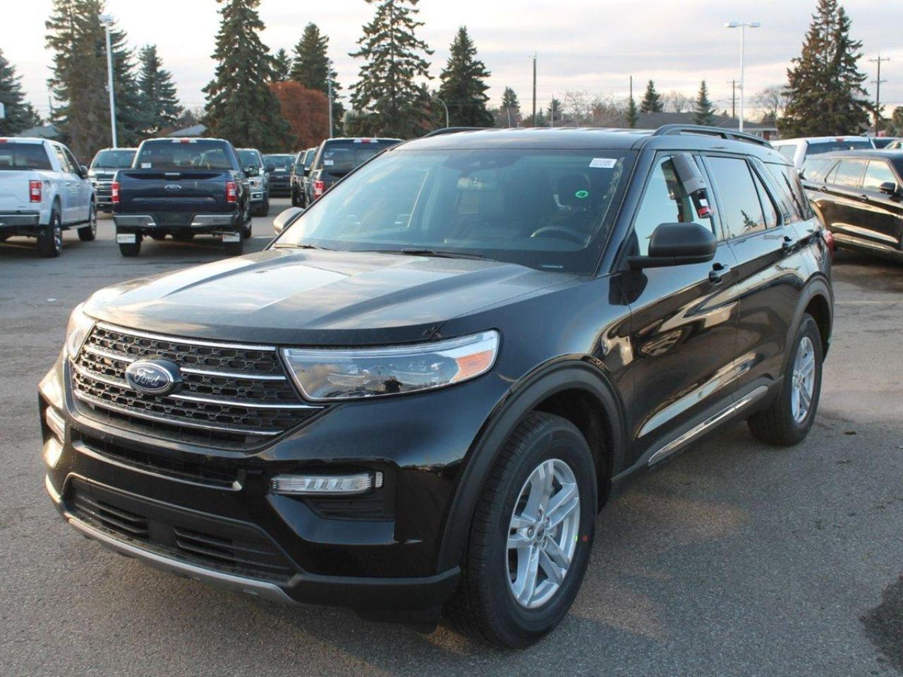 Used 21 Ford Explorer Xlt 4wd Leather Heated Seats Steering Remote Start For Sale In Edmonton Alberta Carpages Ca