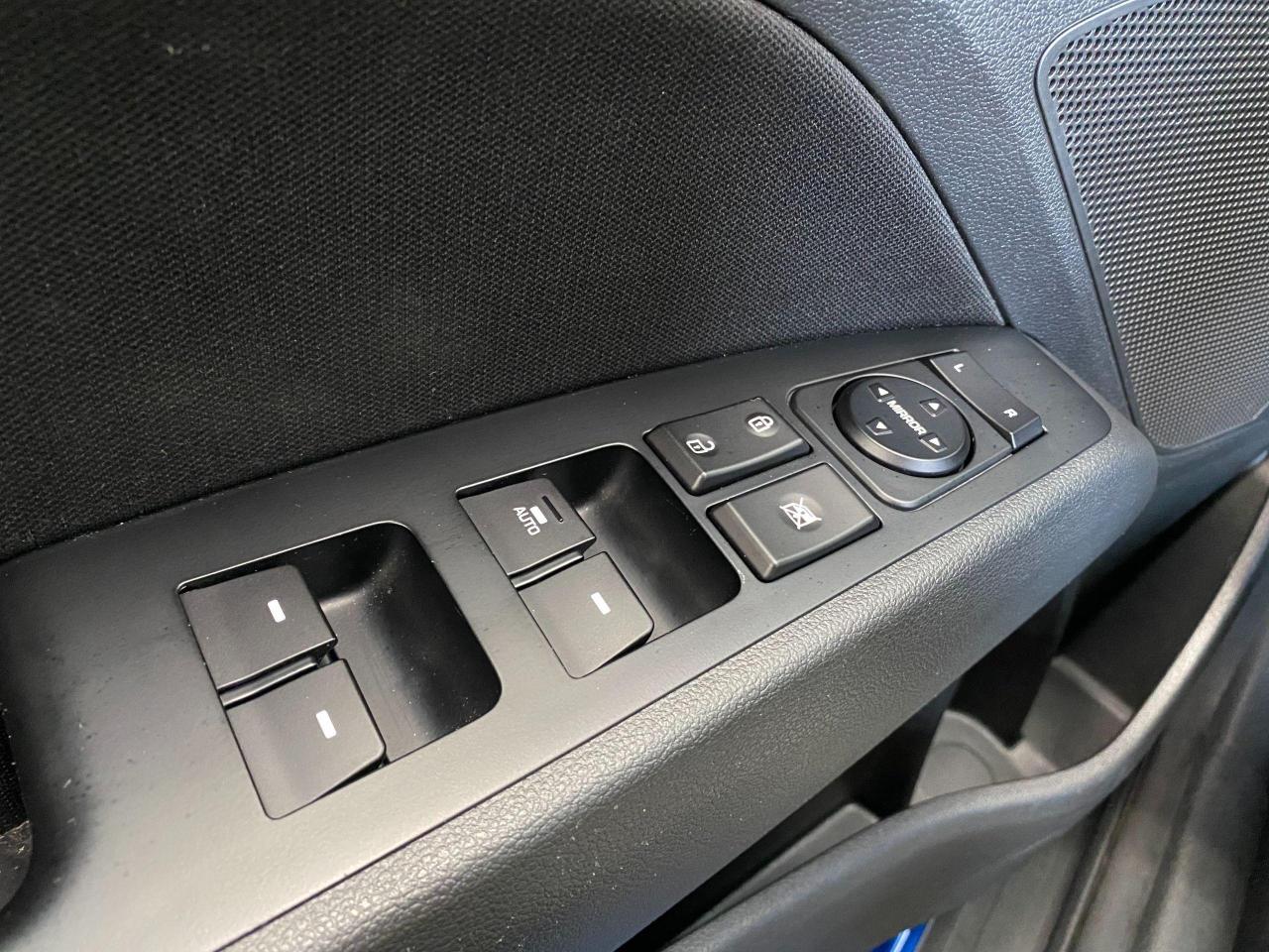2018 Hyundai Elantra GL+Apple Play+Camera+New Tires+ACCIDENT FREE - Photo #54