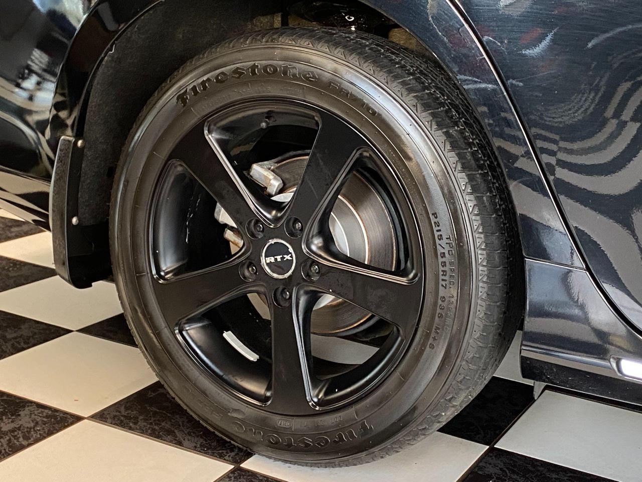 2014 Toyota Camry LE+Camera+A/C+Bluetooth+ACCIDENT FREE Photo49