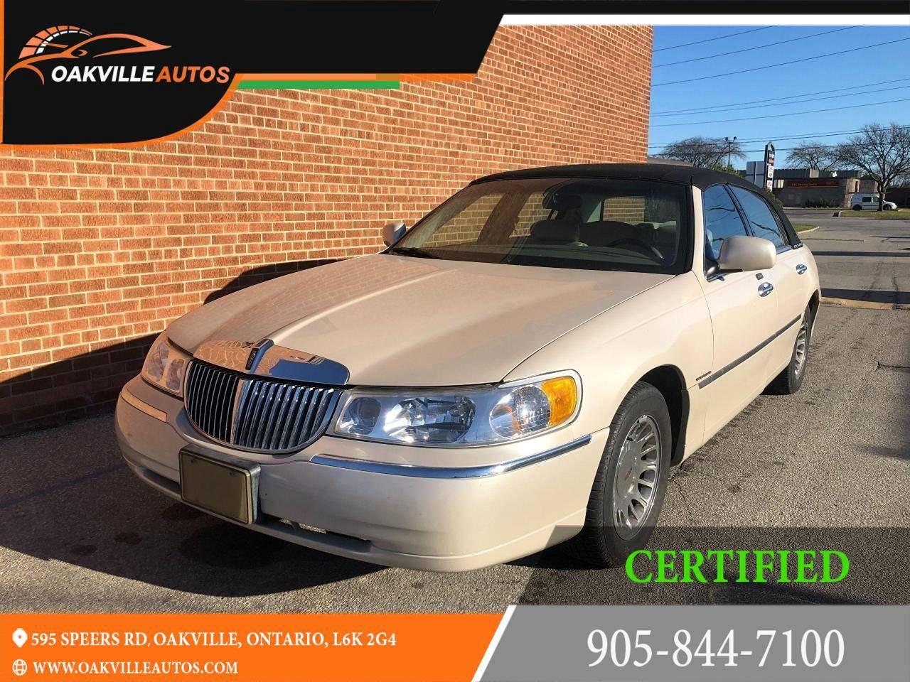 Used 2001 Lincoln Town Car Cartier/ LOW KM 139 K KM/NO ACCIDENTS FULL SERVICE for sale in Oakville, ON