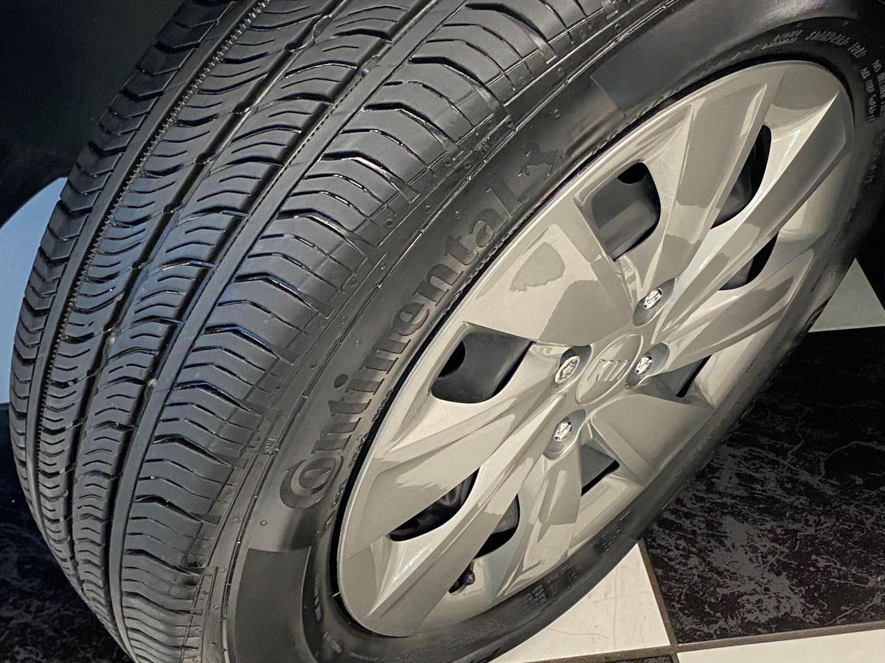 2018 Kia Rio LX+Camera+Bluetooth+Heated Steering+ACCIDENT FREE - Photo #11