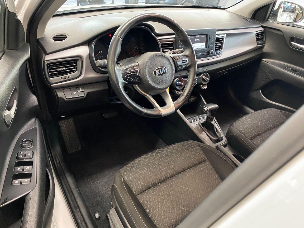 2018 Kia Rio LX+Camera+Bluetooth+Heated Steering+ACCIDENT FREE - Photo #17