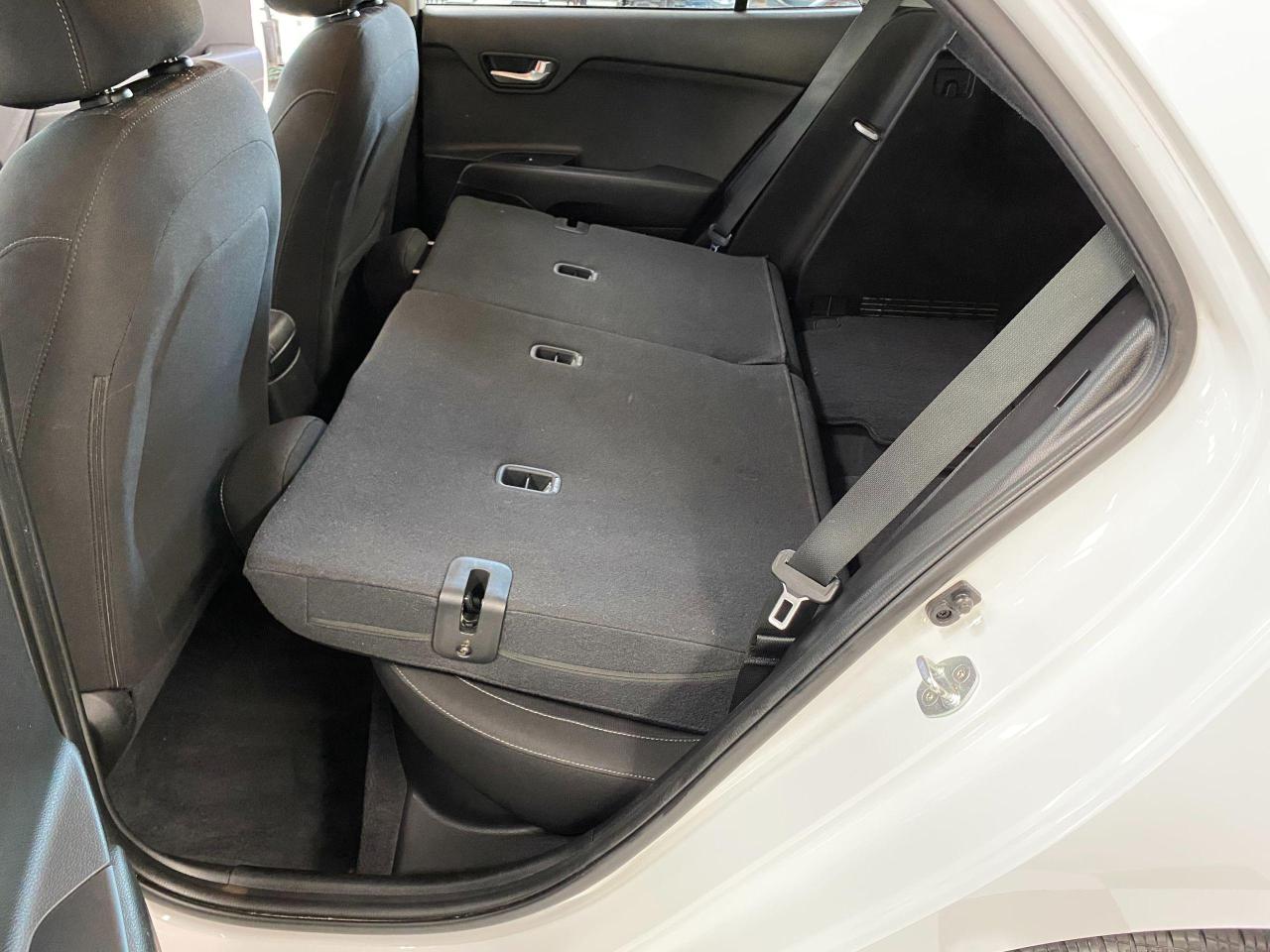 2018 Kia Rio LX+Camera+Bluetooth+Heated Steering+ACCIDENT FREE - Photo #25