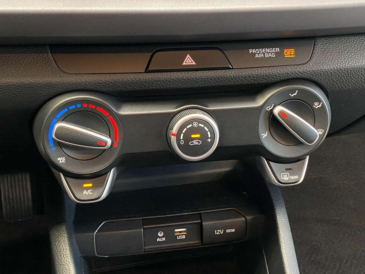 2018 Kia Rio LX+Camera+Bluetooth+Heated Steering+ACCIDENT FREE - Photo #34