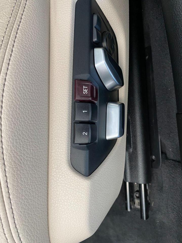 2016 BMW 3 Series 328i xDrive+GPS+Camera+Sensors+ACCIDENT FREE - Photo #47