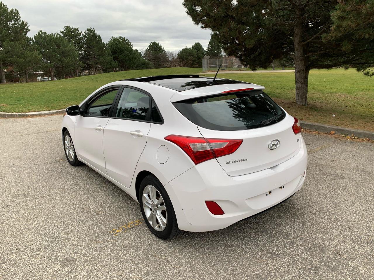 2013 Hyundai Elantra GT GLS - Photo #6