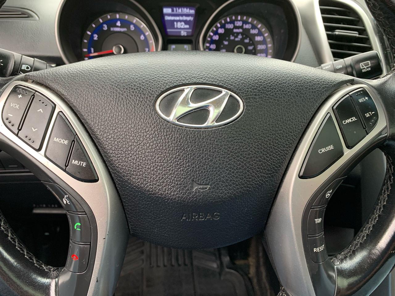 2013 Hyundai Elantra GT GLS - Photo #11