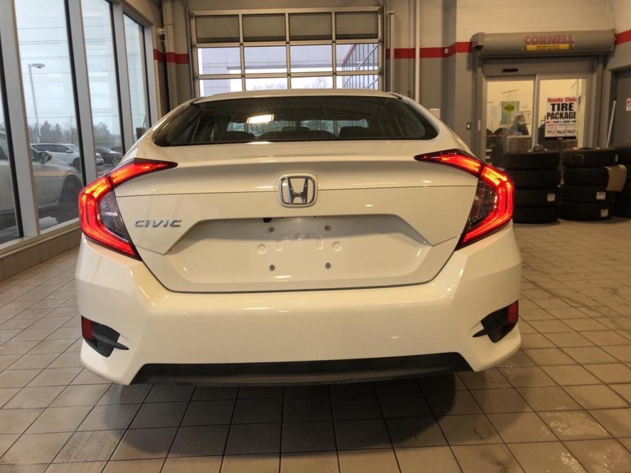 2018 Honda Civic LX Photo3