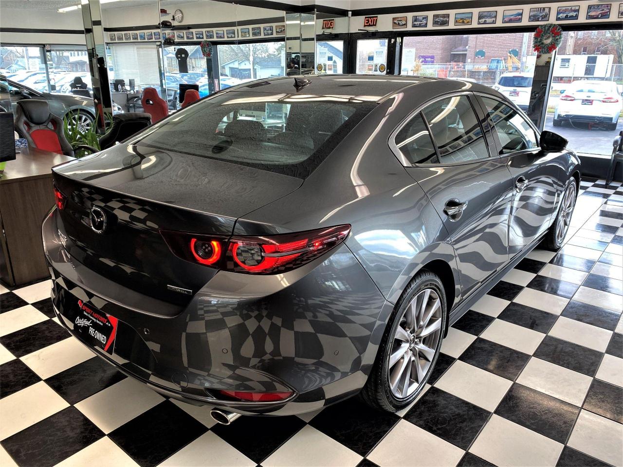 2019 Mazda MAZDA3 GT+Roof+Apple Play+Adaptive Cruise+ACCIDENT FREE - Photo #4