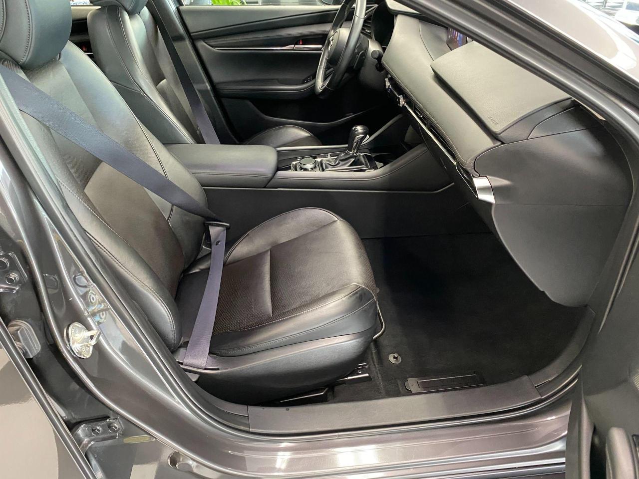 2019 Mazda MAZDA3 GT+Roof+Apple Play+Adaptive Cruise+ACCIDENT FREE - Photo #21