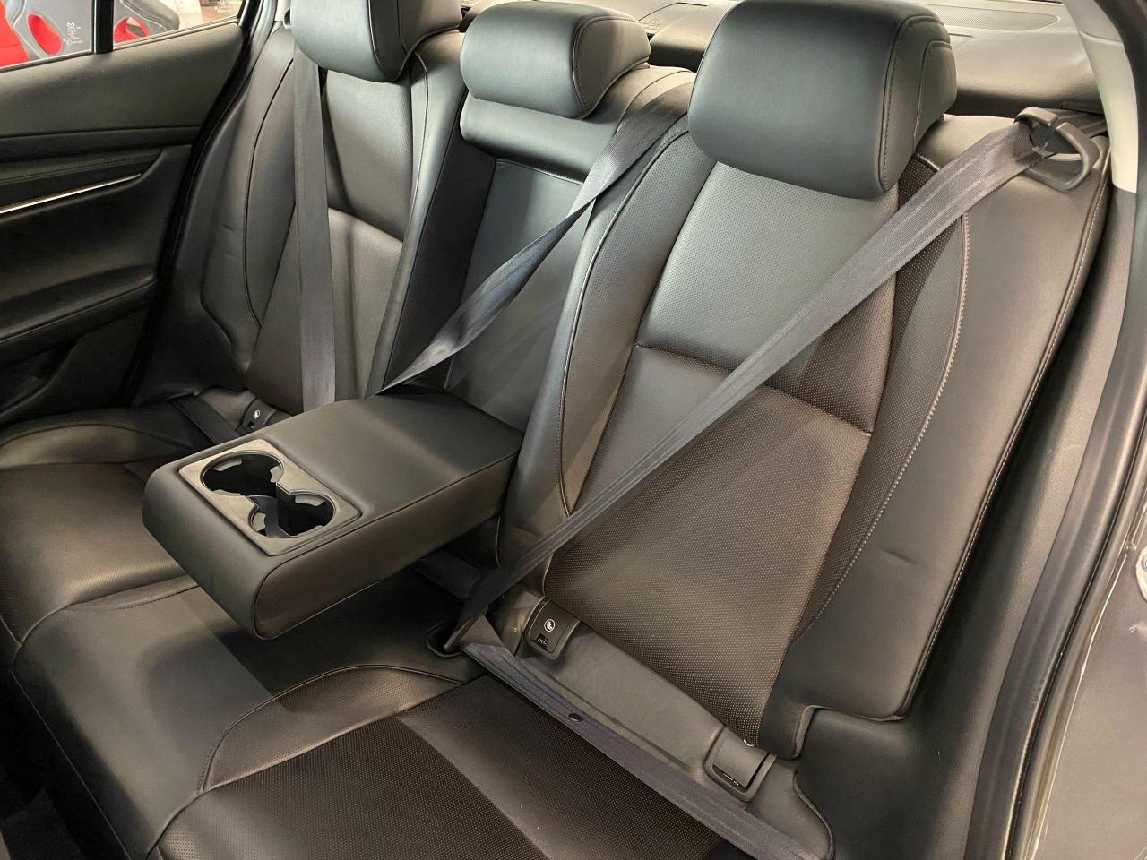 2019 Mazda MAZDA3 GT+Roof+Apple Play+Adaptive Cruise+ACCIDENT FREE - Photo #24
