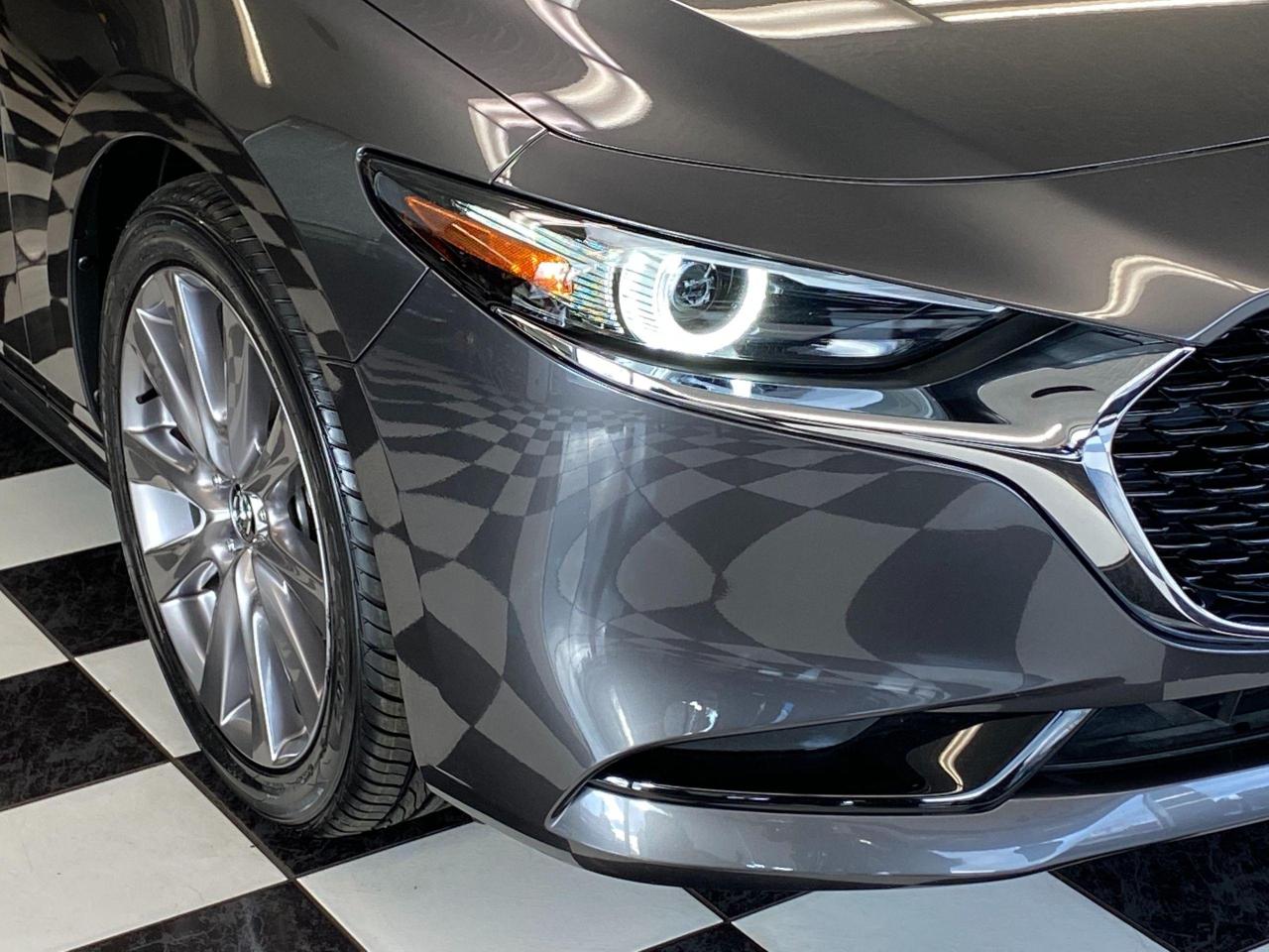 2019 Mazda MAZDA3 GT+Roof+Apple Play+Adaptive Cruise+ACCIDENT FREE - Photo #39