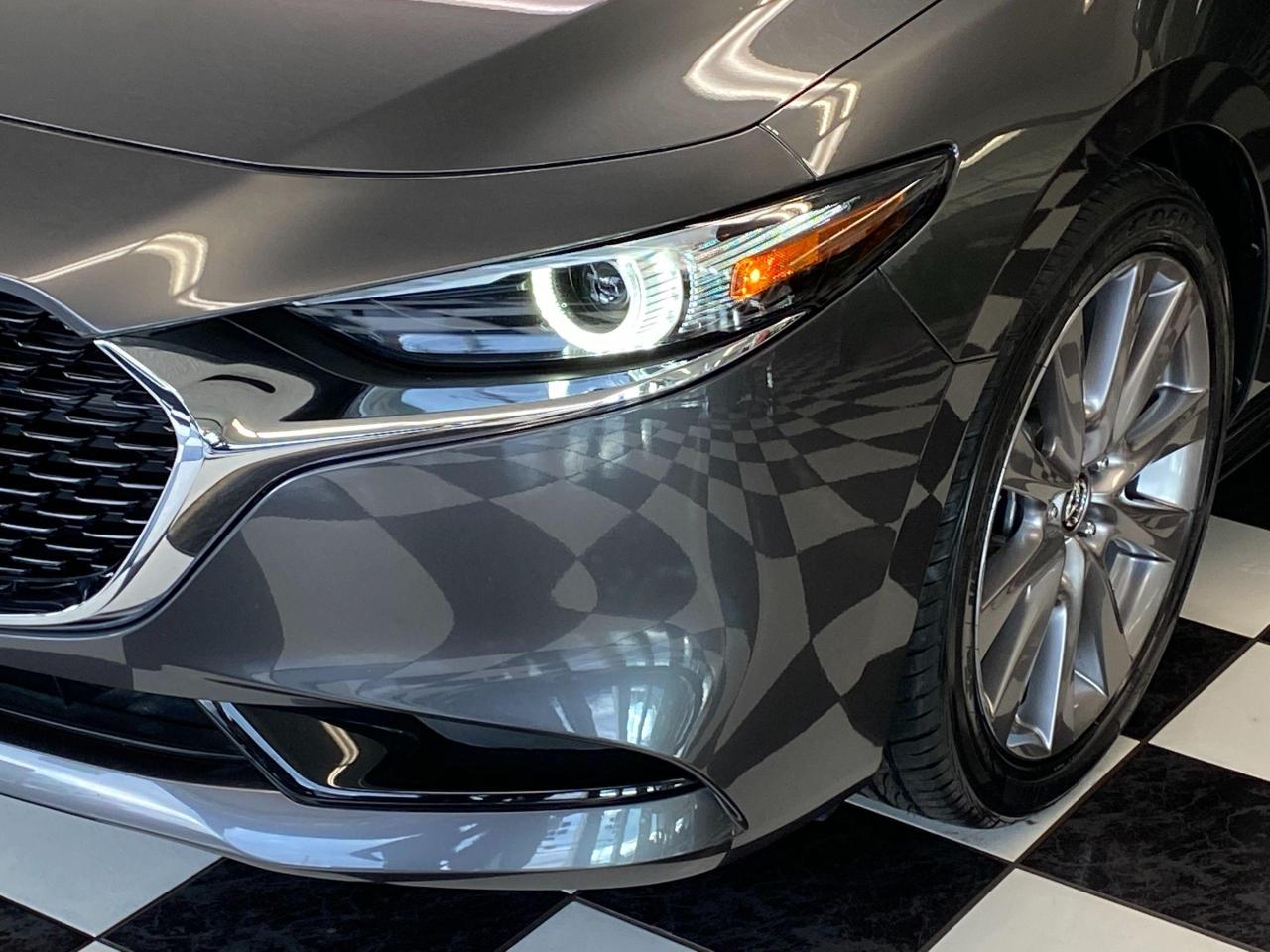 2019 Mazda MAZDA3 GT+Roof+Apple Play+Adaptive Cruise+ACCIDENT FREE - Photo #40
