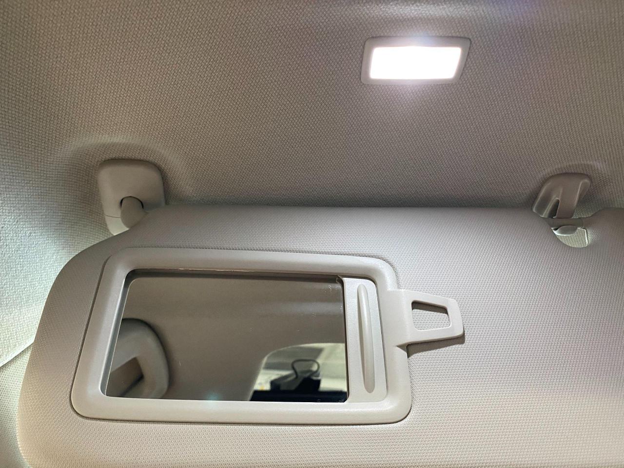 2019 Mazda MAZDA3 GT+Roof+Apple Play+Adaptive Cruise+ACCIDENT FREE - Photo #50