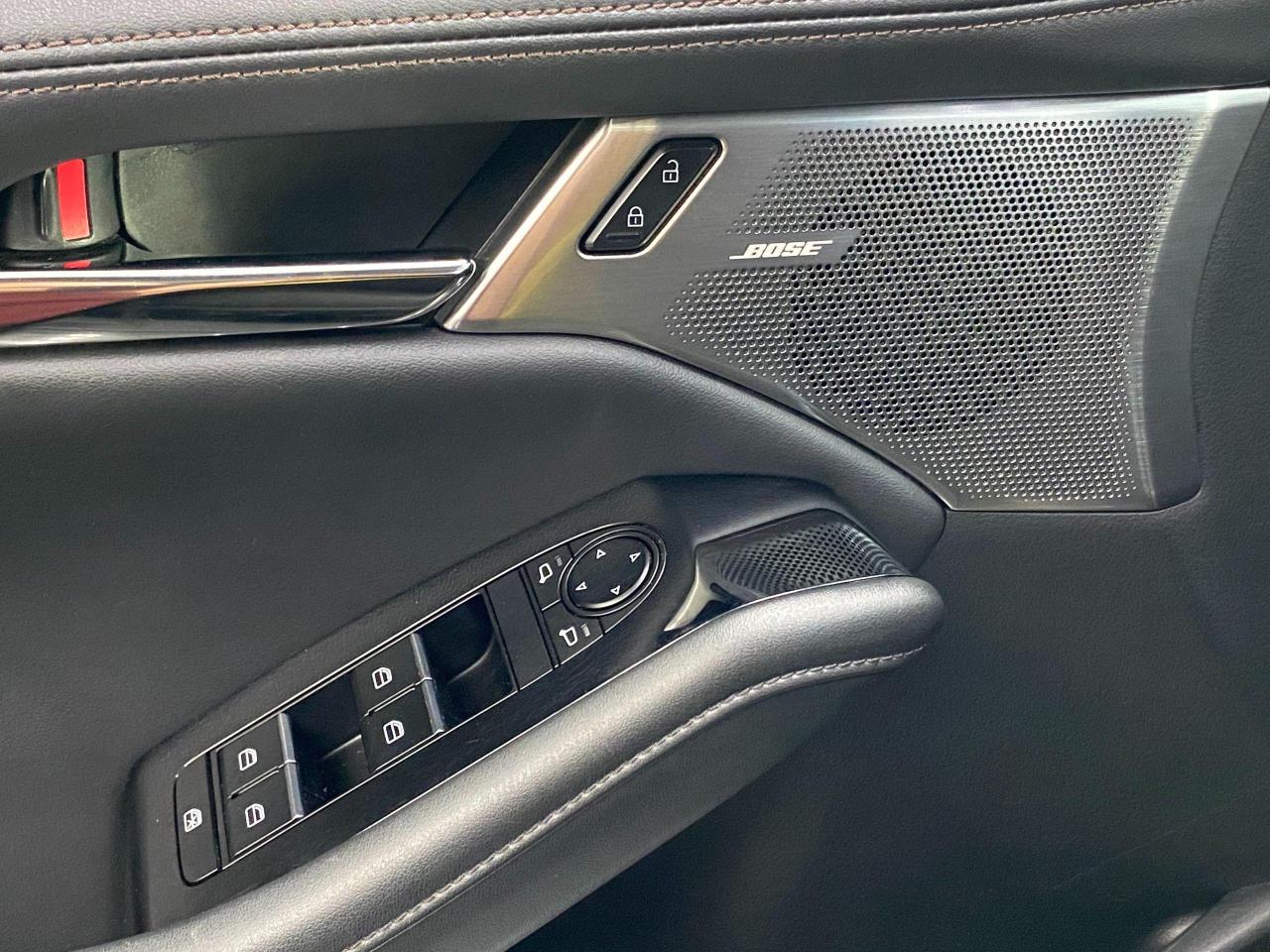 2019 Mazda MAZDA3 GT+Roof+Apple Play+Adaptive Cruise+ACCIDENT FREE - Photo #60