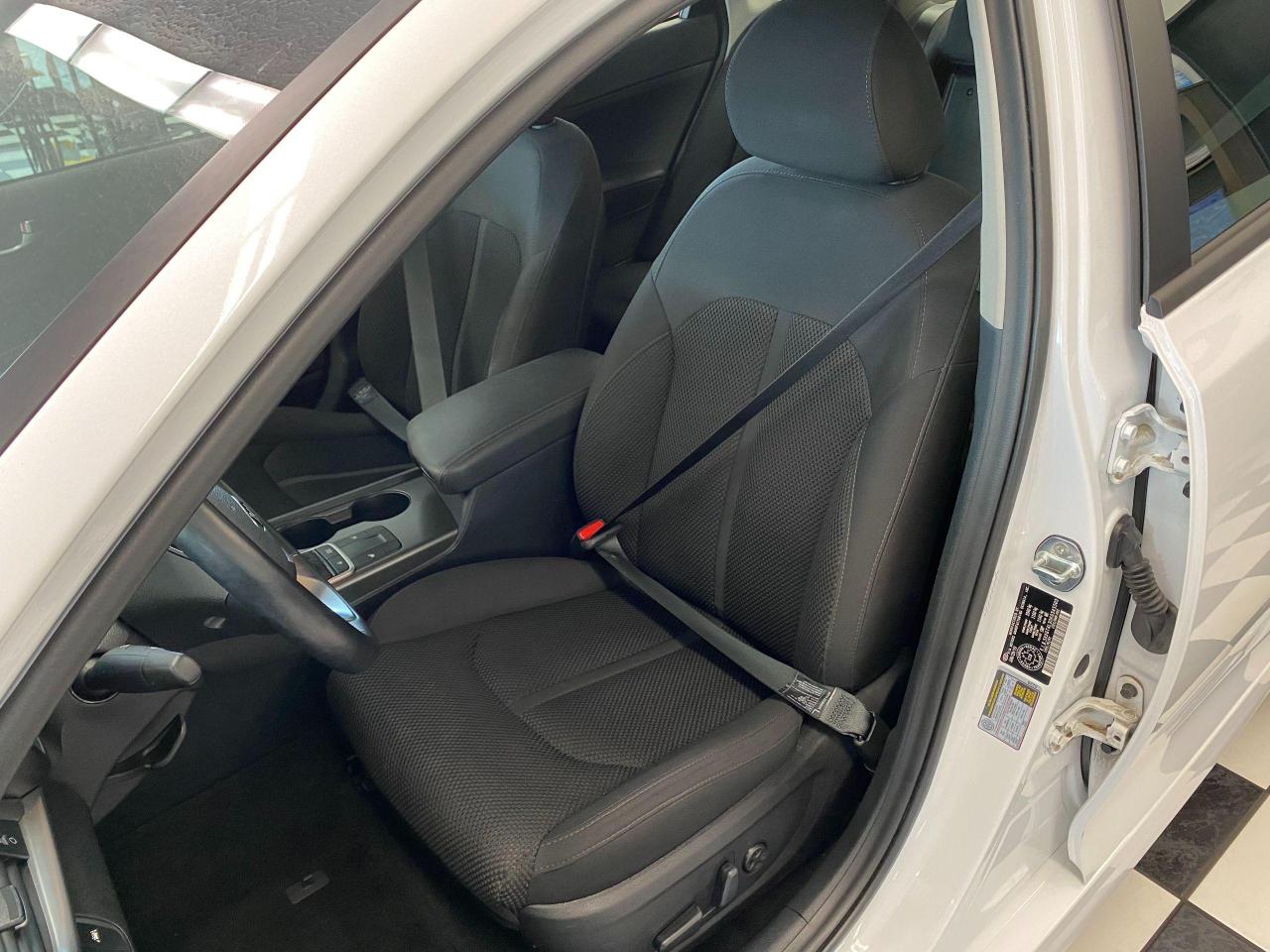 2019 Kia Optima LX+Apple Play+Camera+Heated Seats+ACCIDENT FREE - Photo #19