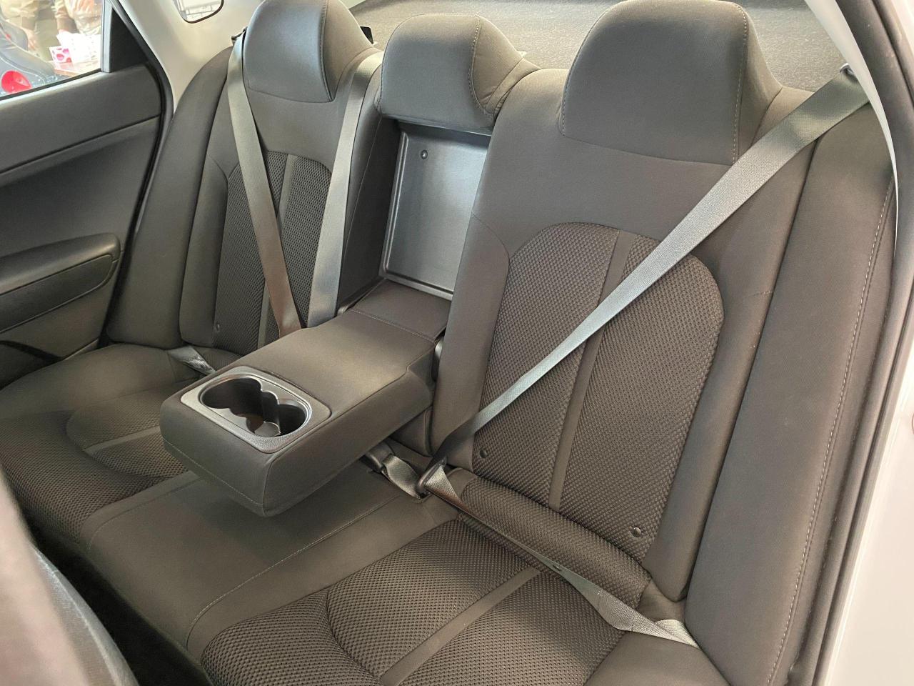 2019 Kia Optima LX+Apple Play+Camera+Heated Seats+ACCIDENT FREE - Photo #24
