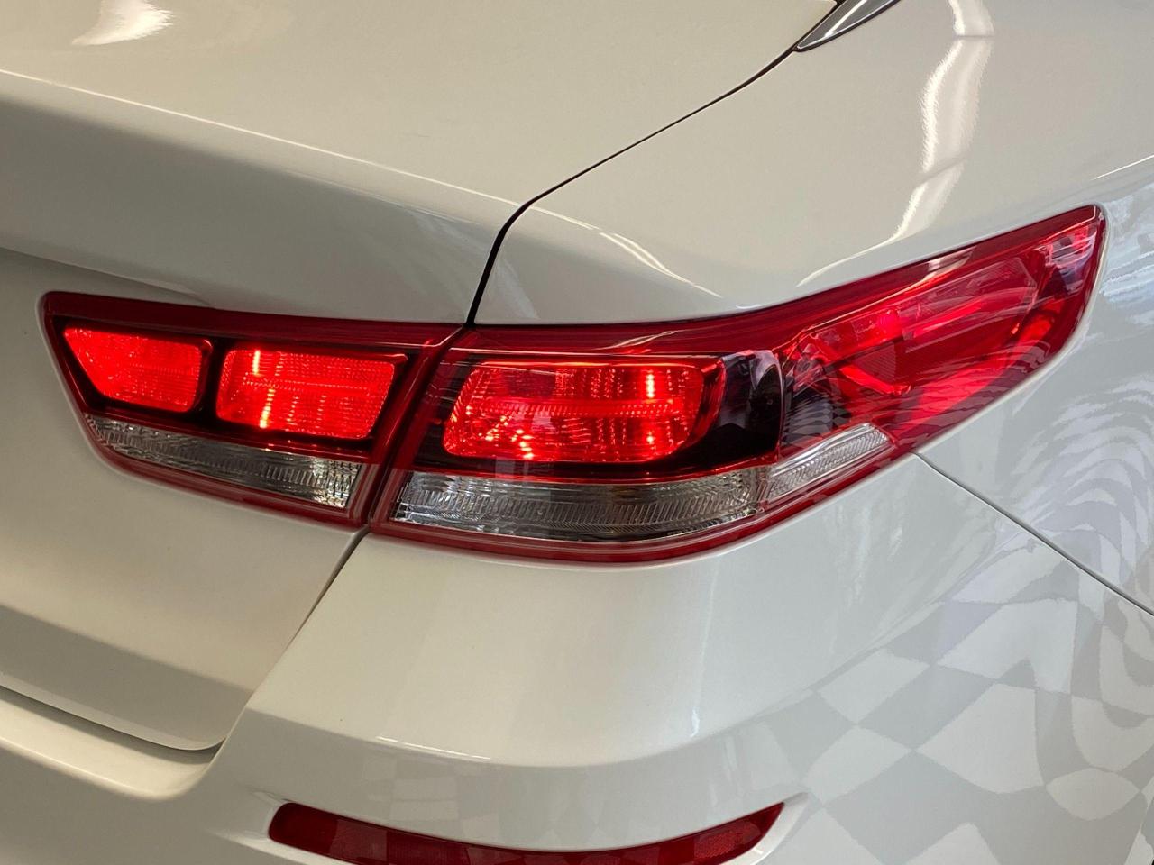 2019 Kia Optima LX+Apple Play+Camera+Heated Seats+ACCIDENT FREE - Photo #72