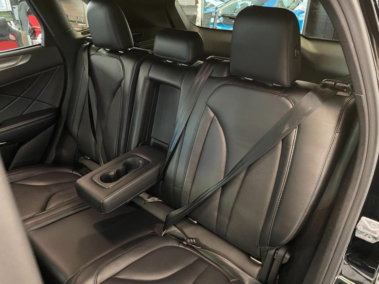 2017 Lincoln MKC Select AWD+Blind Spot+Roof+ApplePlay+ACCIDENT FREE - Photo #22