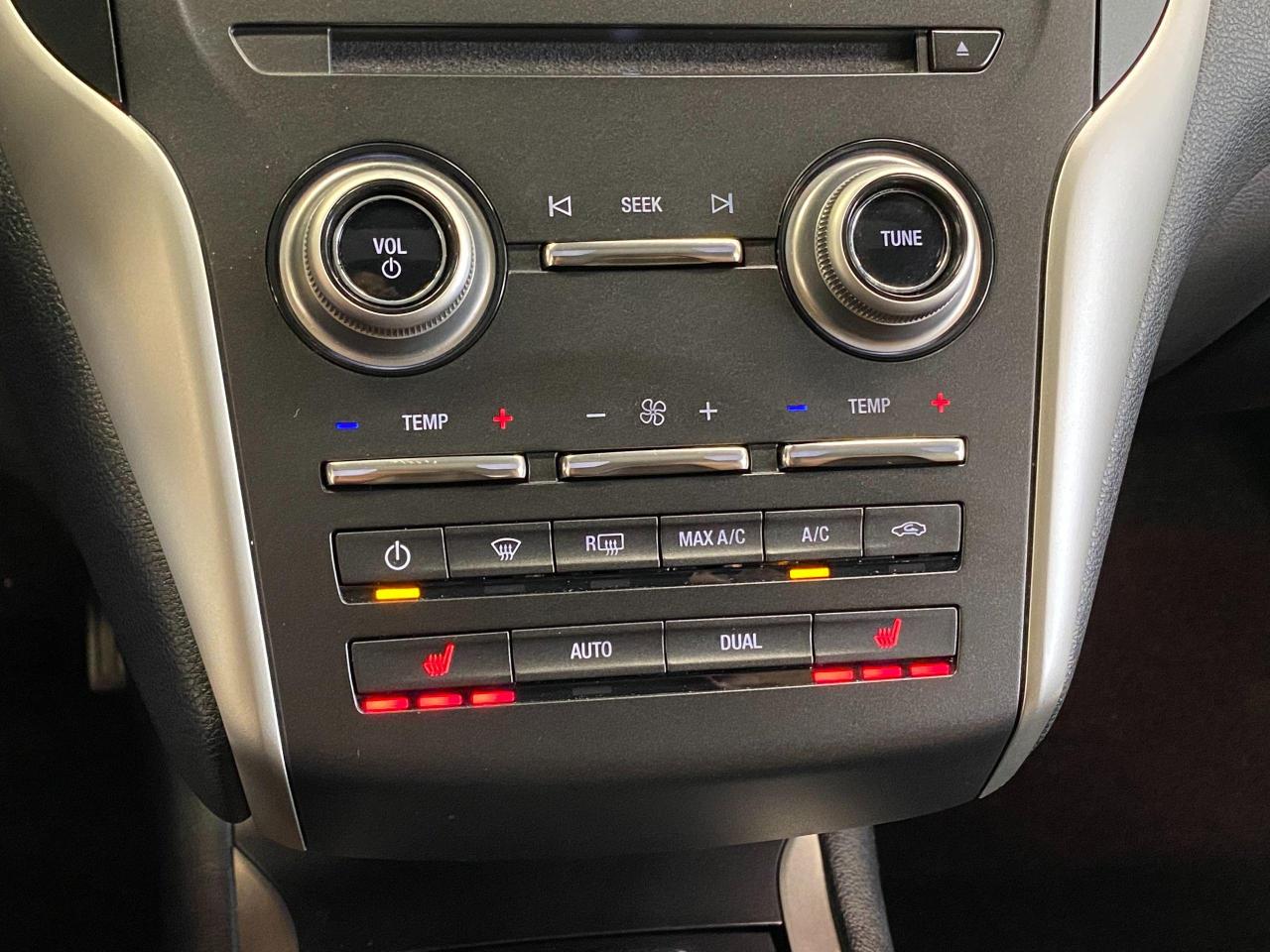 2017 Lincoln MKC Select AWD+Blind Spot+Roof+ApplePlay+ACCIDENT FREE - Photo #33
