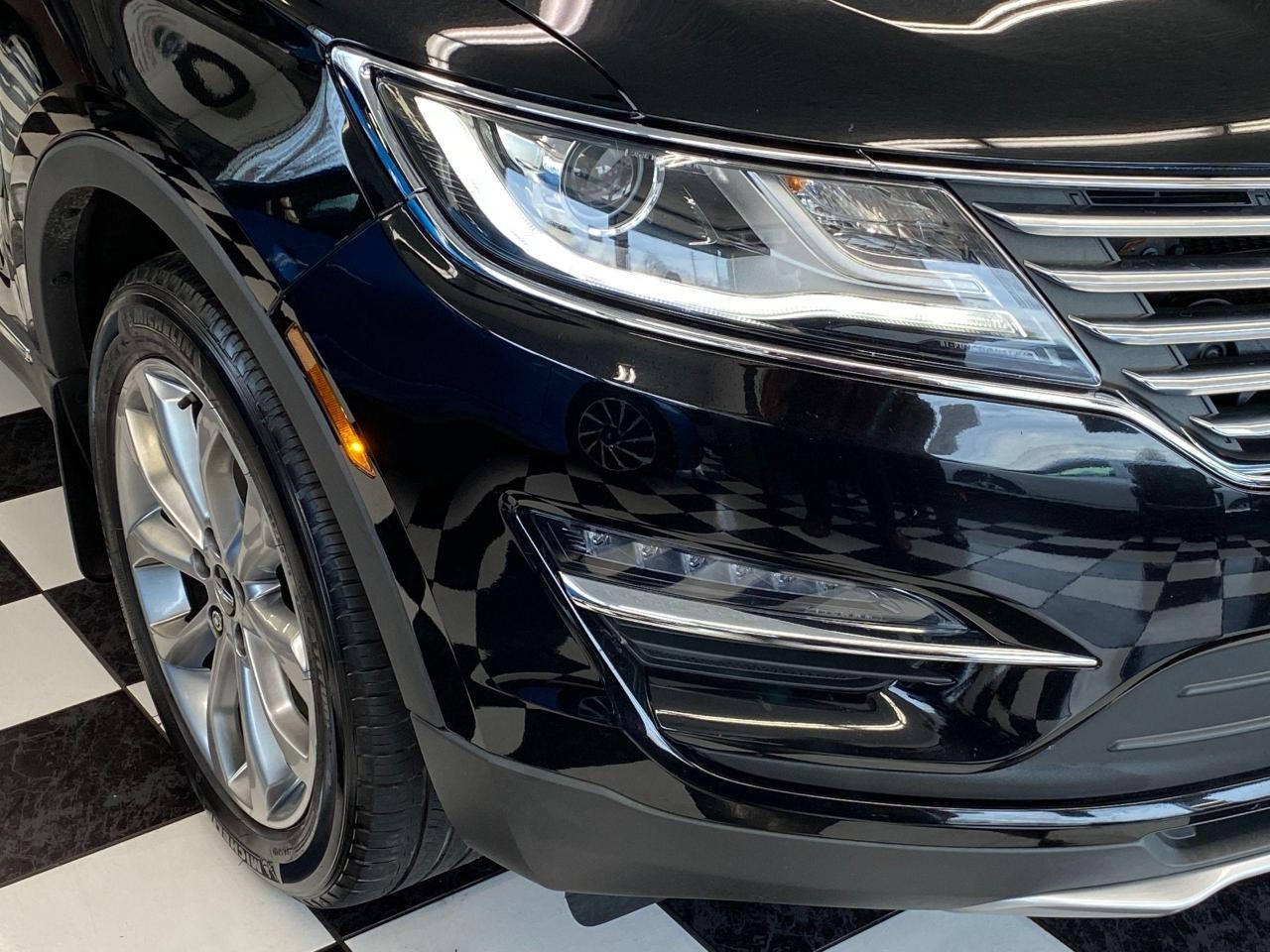 2017 Lincoln MKC Select AWD+Blind Spot+Roof+ApplePlay+ACCIDENT FREE - Photo #35