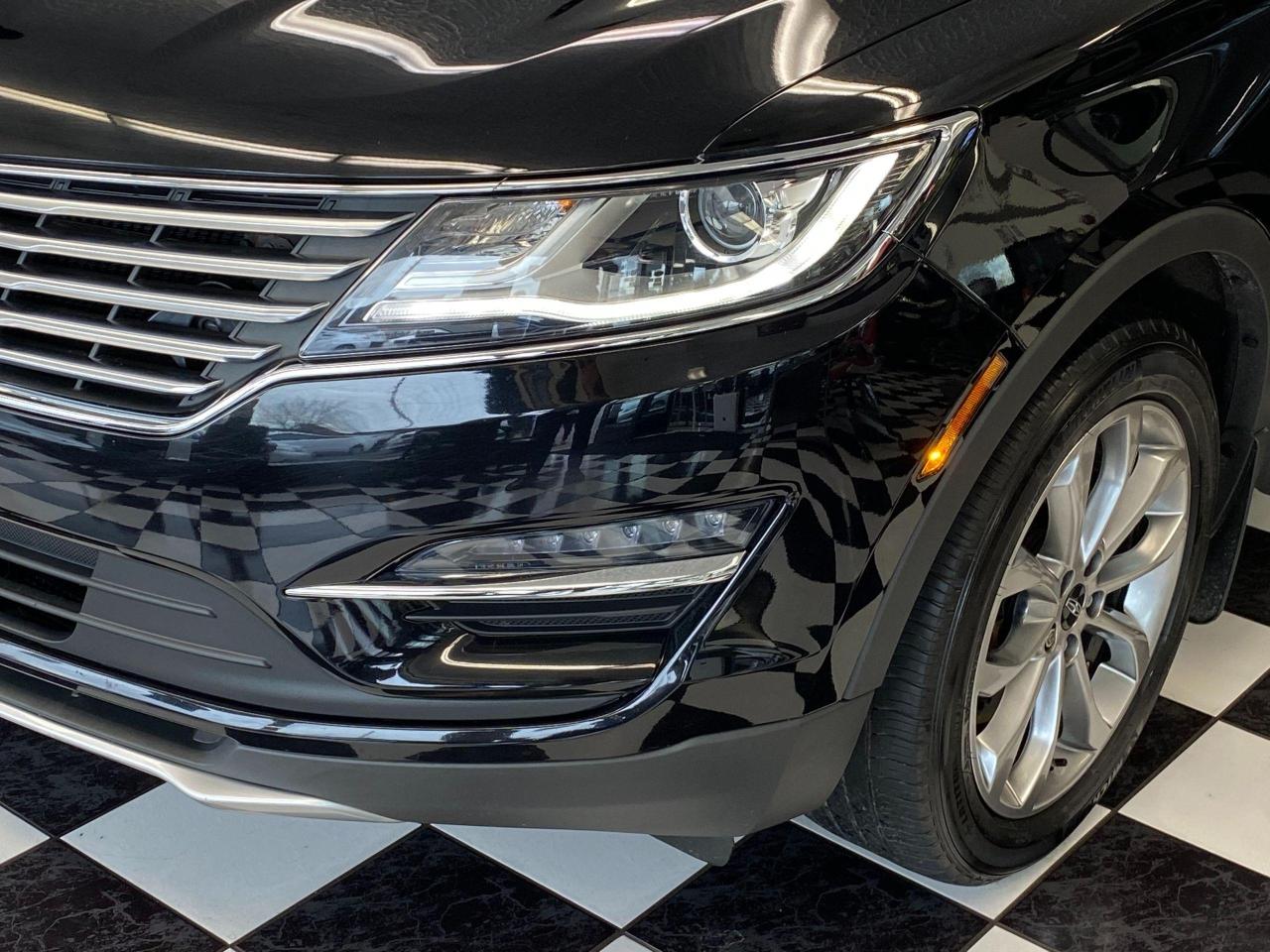 2017 Lincoln MKC Select AWD+Blind Spot+Roof+ApplePlay+ACCIDENT FREE - Photo #36